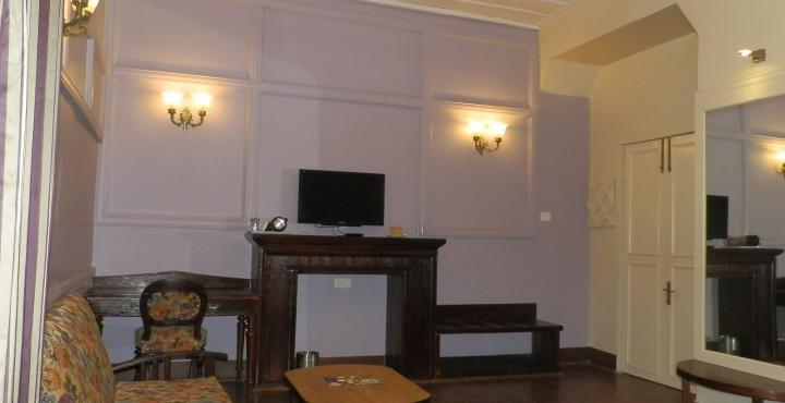 Chevron Fairhavens, Hotel Nainital